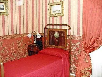 Hotel Rodrigo De Vivar Fiumicino