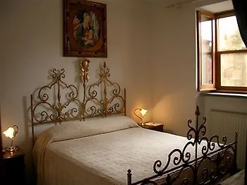 Rodrigo De Vivar Hotel 3*
